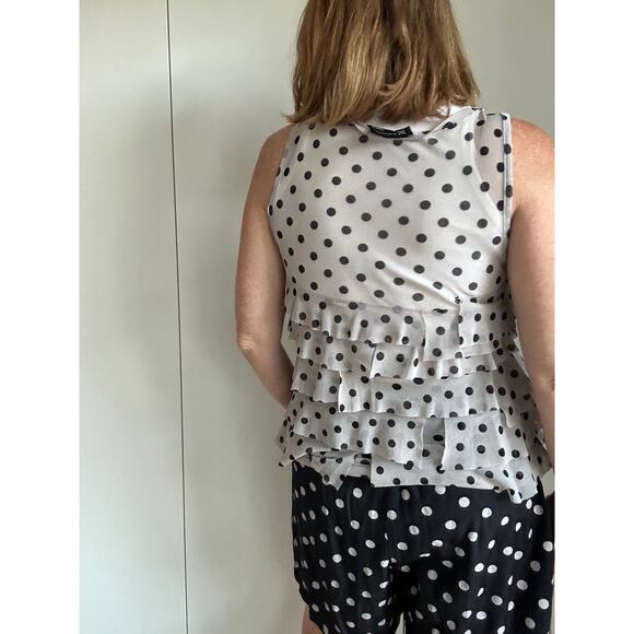 Y2K Polka Dot top Grey Black Womens Size Med Sleeveless Ruffle Layering - Picture 5 of 6